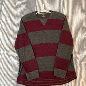 Men’s crew neck light knitted sweater